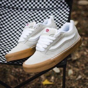 Chaussure Vans Knu skool Authentic ✅