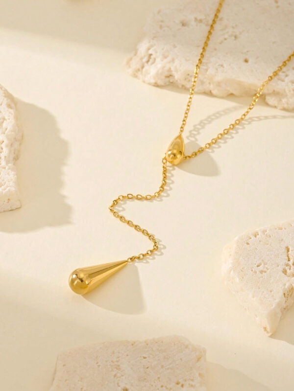 1 pièce Collier de pendentif en forme de goutte d'eau de luxe à la mode plaqué or 18 carats pour femmes, bijoux en acier inoxydable à longueur réglable, cadeau d'anniversaire – Image 7