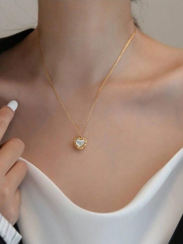 1 pièce Collier de Ras-du-cou en acier inoxydable avec coquillage Lolita en forme de cœur et motif vintage 'Pure Heart' pour femmes, adapté pour un port quotidien et comme cadeau. – Image 20