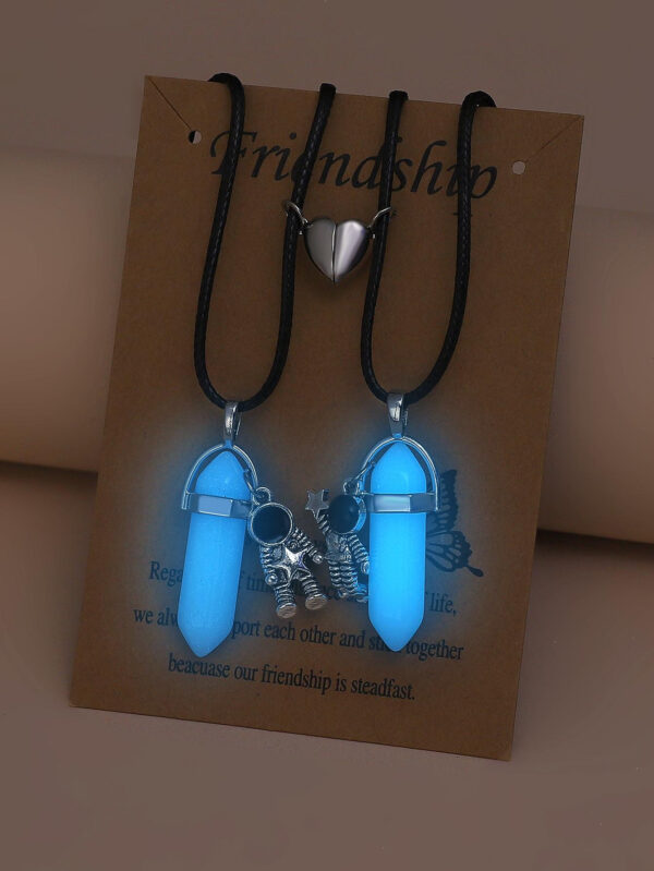 2 Pièces Collier En Forme De Cœur De Colonne Hexagonale D'astronaute De Nuit Pour Couples/amoureux/amis, Cadeaux De Noël/accessoires De Mode – Image 2