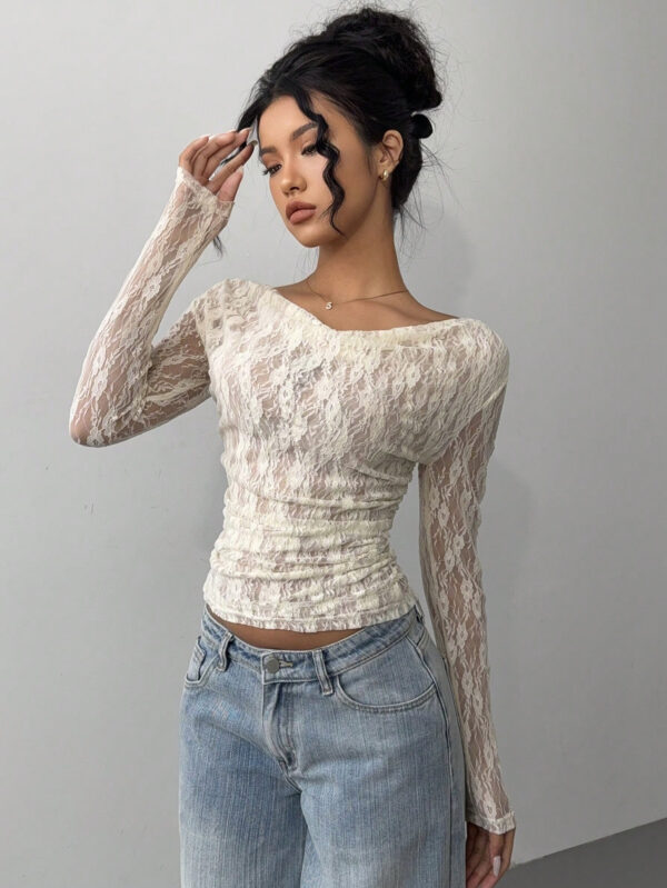 SHEIN Essnce Blouse en dentelle transparente à encolure plongeante à manches longues de couleur crème pour femme – Image 7