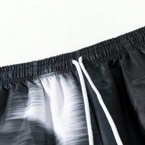 ROMWE Street Life Short Imprimé Portrait Pour Hommes, Parfait Pour Un Usage Quotidien Au Printemps Et En Été