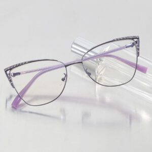 Lunettes de vue anti-lumière bleue avec décoration de strass style rétro œil de chat, parfaites pour la lecture, les jeux, la télévision et les téléphones. Accessoires de lunettes claires. Accessoires de lunettes anti-lumière bleue pour femmes