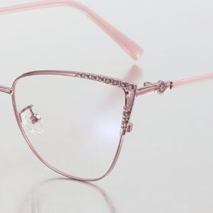 Lunettes de vue anti-lumière bleue avec décoration de strass style rétro œil de chat, parfaites pour la lecture, les jeux, la télévision et les téléphones. Accessoires de lunettes claires. Accessoires de lunettes anti-lumière bleue pour femmes