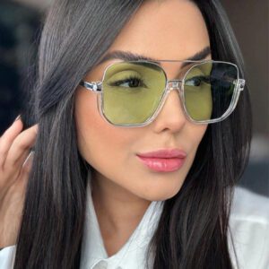 1 pièce Lunettes mode à monture carrée mi-cadre. Accessoires polyvalents, vintage pour les sorties, les vacances à la plage. Tendance basique pour les tenues d'hiver et d'automne pour femmes, affaires décontractées, cadeaux