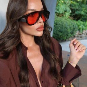 1 pièce Grandes lunettes à monture tendance, style rétro surdimensionné carré. Accessoires de mode tendance pour les femmes, lunettes de soleil de style de rue pour la plage