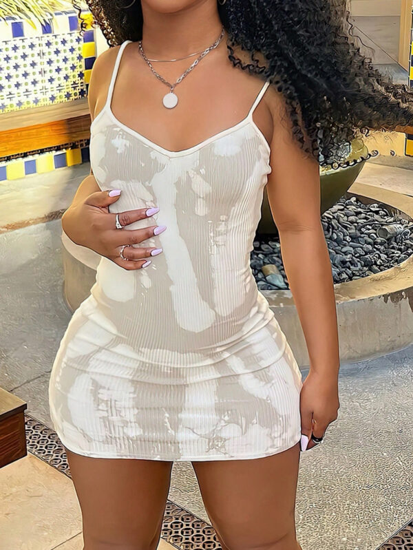 SHEIN SXY Robe cami mini décontractée imprimée simple pour femmes