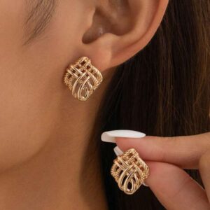 Boucle d’oreille à Tige en forme d’éventail