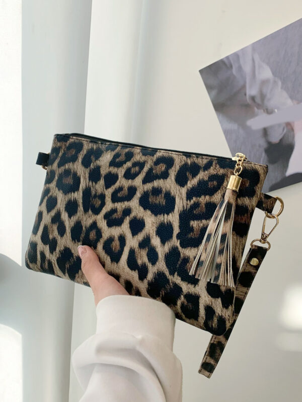 Sac embrayage décoré de franges léopard, sac à motif léopard tendance