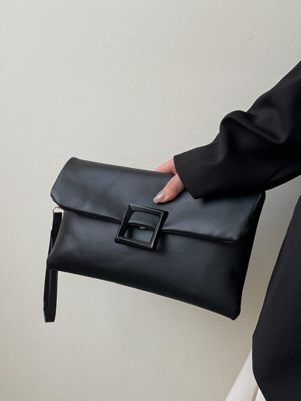 Sac enveloppe minimaliste à rabat – Image 5