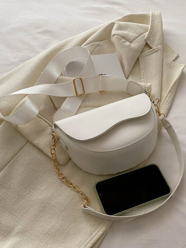 Sac bandoulière en chaîne à la mode, sac à selle minimaliste pour femme, petit sac à bandoulière simple et sac à rabat – Image 8