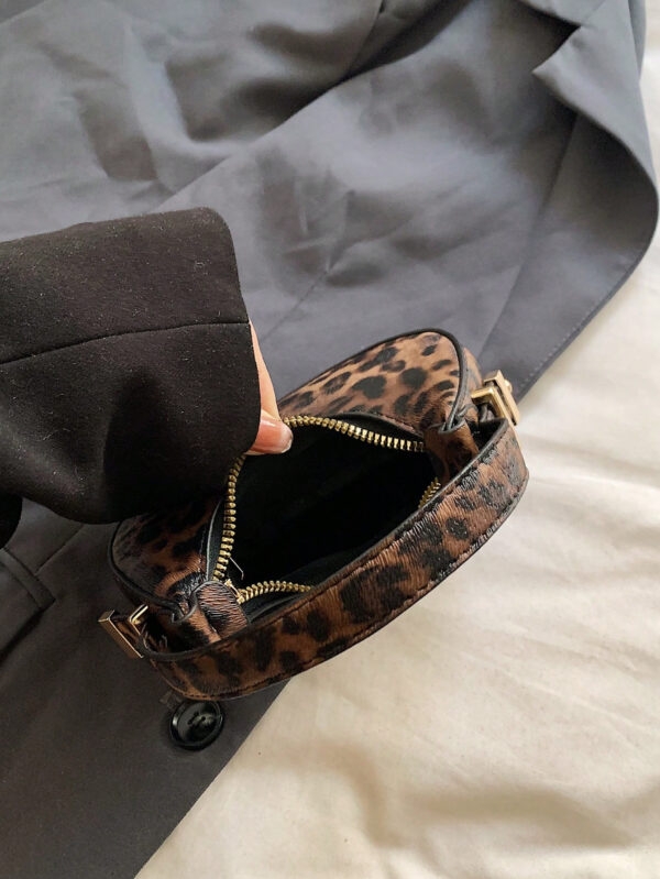 Mini sac à main mignon imprimé léopard pour femmes, sac tendance à demi-lune de haute qualité, sac fourre-tout tendance, porte-monnaie imprimé léopard tendance pour femmes, retour du léopard – Image 9