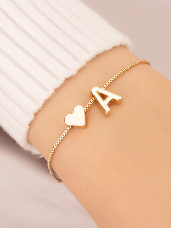 1 pièce Bracelet charm simple et avec symbole de cœur, bracelet à maillons avec 26 lettres de l'alphabet anglais de conception rétro, Saint-Valentin