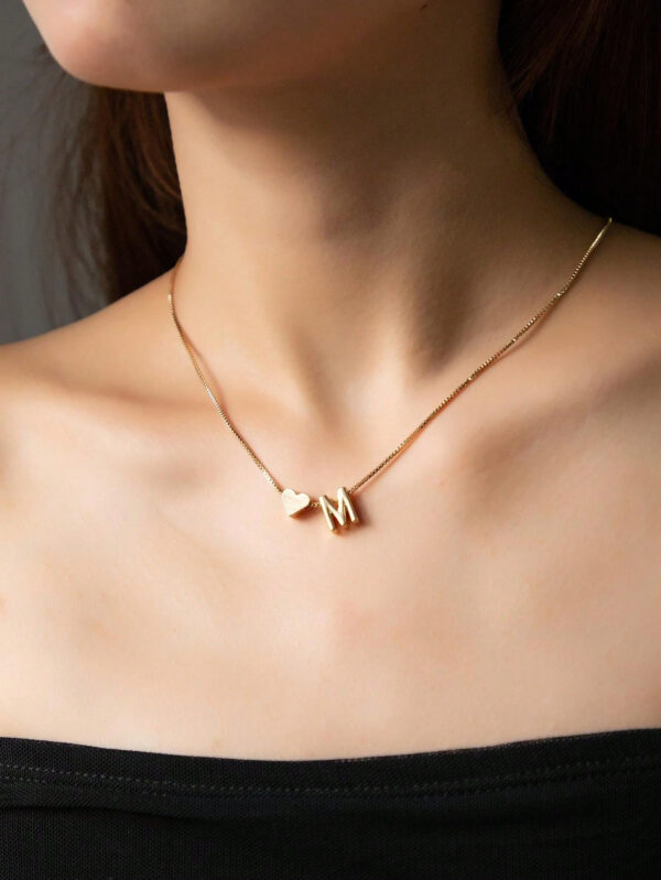 1 pièce Bracelet charm simple et avec symbole de cœur, bracelet à maillons avec 26 lettres de l'alphabet anglais de conception rétro, Saint-Valentin – Image 17