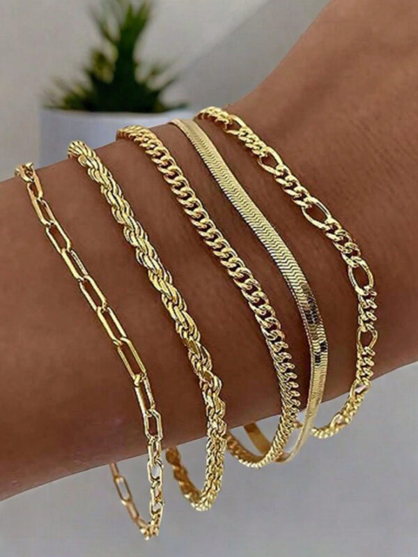 5 pièces Nouveau ensemble de bracelets mode en alliage de zinc, résistant à l'eau et à la ternissure, avec chaînes torsadées, serpent et perles. Parfait pour le port quotidien des femmes, les tenues de fête et les cadeaux.
