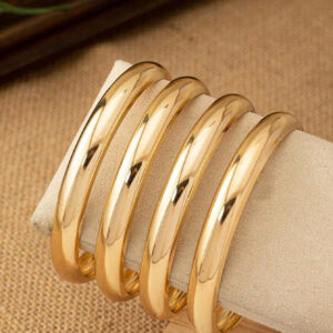 4 pièces Bracelets jonc minces métalliques brillants, convient pour fêtes de vacances, soirées dansantes et rendez-vous, élégant cadeau pour la petite amie