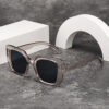 1 pièce Lunettes de soleil carrées en plastique décorées à la mode pour le port quotidien, lunettes de soleil de plage, accessoires de plage pour femmes, lunettes de soleil, lunettes de soleil – Image 6