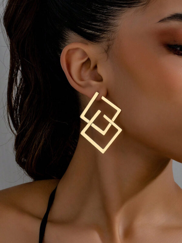 1 paire Boucles d'oreilles rétro exagérées à pendentif carré creux géométrique pour femmes, style européen et américain