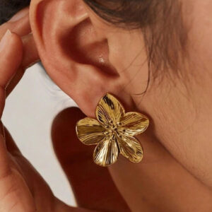 2 pièces Boucles d'oreilles pour femmes en acier inoxydable doré avec fleur et trèfle à cinq feuilles, convient pour cadeau, fête et activités de team building pour la Saint-Valentin