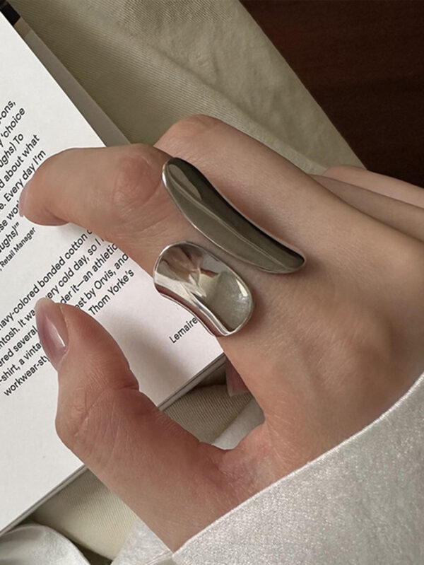 Bague ouverte minimaliste – Image 3