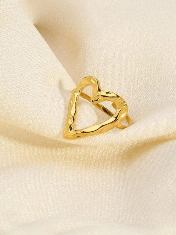1 pièce Bague en acier inoxydable à la mode, exquise et romantique avec texture martelée en forme de cœur ajourée en 18 carats, pour la Saint-Valentin, le carnaval, le Nouvel An, les fêtes et le port quotidien pour femmes – Image 11