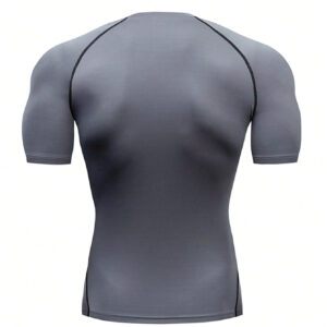 Top de compression style petit ami pour hommes pour le sport et la remise en forme, ajusté, respirant, col rond, manches courtes, couleur unie pour l'entraînement, la course à pied et la gym. Vêtements de base de style petit ami pour hommes, printemps, t-shirt de compression