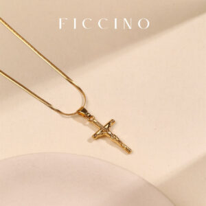 FICCINO Collier Pour Homme Ficcino, Pendentif Croix Jésus Plaqué Or 18k Avec Chaîne Serpent Plat En Acier De Titane, Style Vintage Pour Une Utilisation Quotidienne Avec Boîte