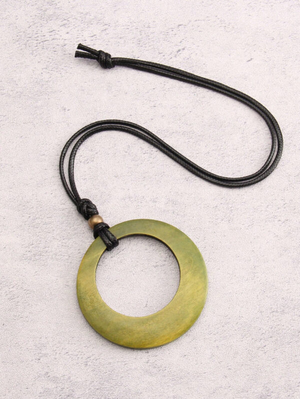 1 pièce Collier long avec pendentif en bois rétro à motif géométrique circulaire, collier en corde de cire de style élégant bohème pour hommes, chaîne pour pull, cadeau de festival – Image 5