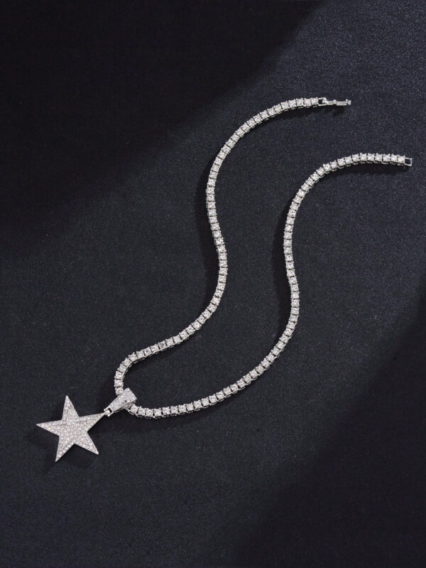 Pour femmes et hommes Collier en alliage avec charme d'étoile en strass magnifique dans le style punk rock hip hop, pour fête – Image 9