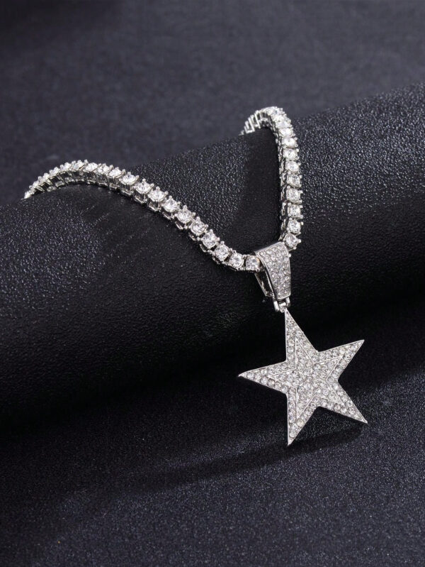 Pour femmes et hommes Collier en alliage avec charme d'étoile en strass magnifique dans le style punk rock hip hop, pour fête – Image 16