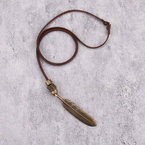 1 pièce Collier marron réglable avec pendentif en alliage en forme de plume, collier à longue chaîne décoratif unisexe, cadeau pour les fêtes – Image 14