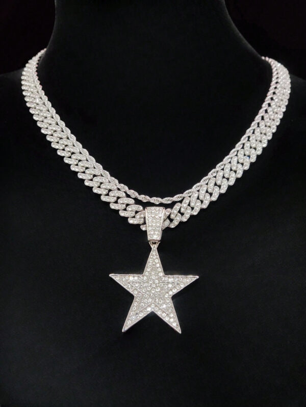 1 pièce Collier pendentif étoile à cinq branches créatif et à la mode, unisexe, style rétro hip hop, convient pour une fête ou un port quotidien, 2 styles de chaîne disponibles