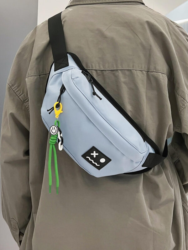Sac de poitrine, sac banane, sac bandoulière pour hommes. Cadeaux amusants pour les voyages, Noël, fête de Thanksgiving. Cadeaux pour hommes en vacances, randonnée. Grand sac multifonctionnel, portable et tendance pour l'extérieur. Idéal pour les étudiants, les pères, les petits amis. Sac à l'épaule, sac banane, sac ceinture, sac messenger, sac de cavalier, sac de taille, sac de poitrine pour hommes, sac latéral, cartable, sac en cuir, sac besace, sac de hanche. Accessoires de voyage, accessoires pour les vacances d'été, rentrée scolaire.