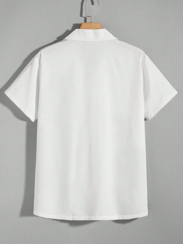 Manfinity Hypemode Chemise décontractée à manches courtes avec impression de statue d'homme et blocs de couleur, pour les vacances, le mari – Image 3
