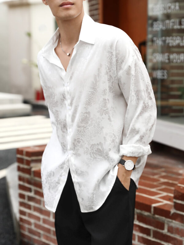 Manfinity Hypemode Chemise décontractée blanche ample à manches longues pour homme, chemise à fleurs jacquard pour hommes, bouton avant, cadeau de petit ami – Image 4