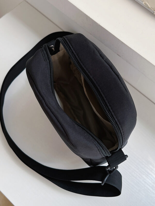 Sac banane multifonctionnel pour lycéens, étudiants universitaires, hommes, sac à bandoulière décontracté, sac messager mini avec motif dessin animé, sac d'école, sac de sport, grand sac fourre-tout polyvalent à la mode, idéal comme cadeau pour le père, le petit ami, en vacances, sac, sac besace – Image 5