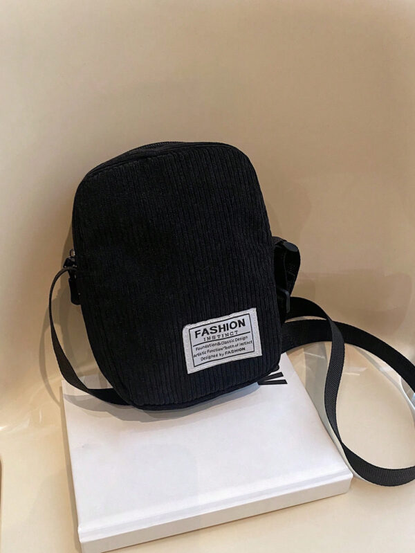 Mini sac bandoulière en velours côtelé, sac à bandoulière polyester minimaliste décontracté pour les voyages, les vacances, l'école, le sport. Léger, cadeau pour hommes, cadeau pour père, sac de plage, sac de sport, sac noir, sac étudiant grande capacité multifonctionnel, cadeaux amusants – Image 2