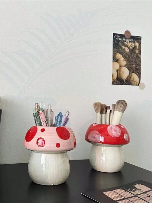 1 pièce Porte-crayon en forme de champignon en céramique mignon - organisateur de bureau pour pinceaux de maquillage et fournitures de bureau, design décoratif créatif pour étudiants et filles, support à stylo adorable pour fournitures et accessoires de bureau de couleur pastel – Image 7