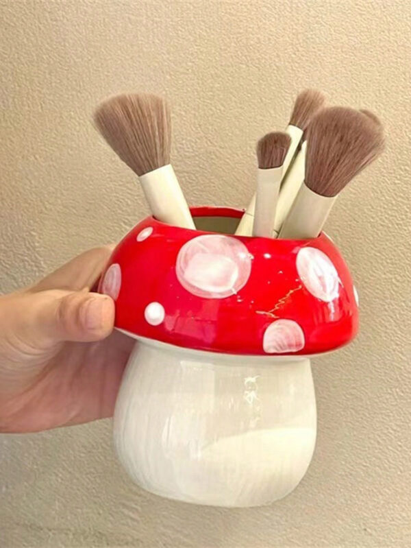 1 pièce Porte-crayon en forme de champignon en céramique mignon - organisateur de bureau pour pinceaux de maquillage et fournitures de bureau, design décoratif créatif pour étudiants et filles, support à stylo adorable pour fournitures et accessoires de bureau de couleur pastel – Image 10