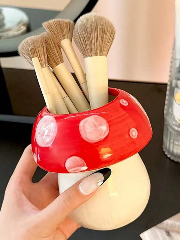 1 pièce Porte-crayon en forme de champignon en céramique mignon - organisateur de bureau pour pinceaux de maquillage et fournitures de bureau, design décoratif créatif pour étudiants et filles, support à stylo adorable pour fournitures et accessoires de bureau de couleur pastel – Image 13