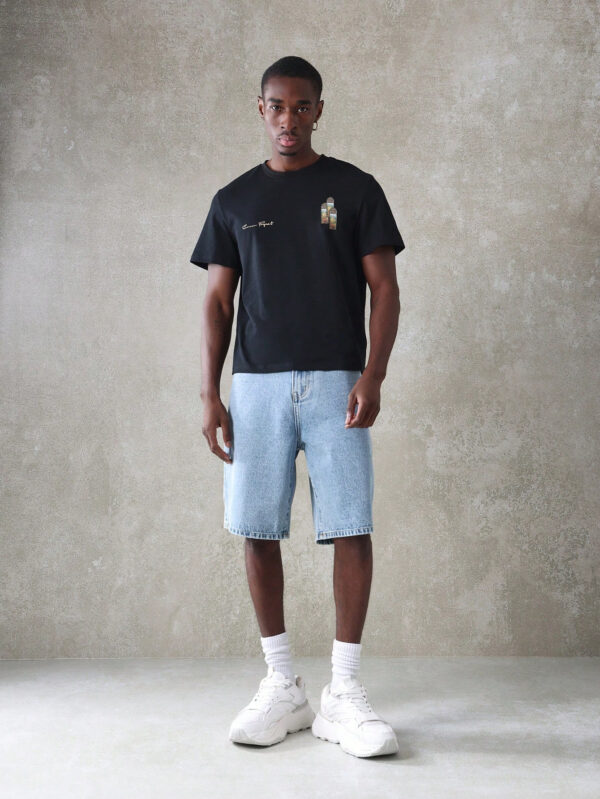 SUMWON T-shirt à manches courtes avec imprimé graphique de verre de fenêtre, coupe rétrécie – Image 3