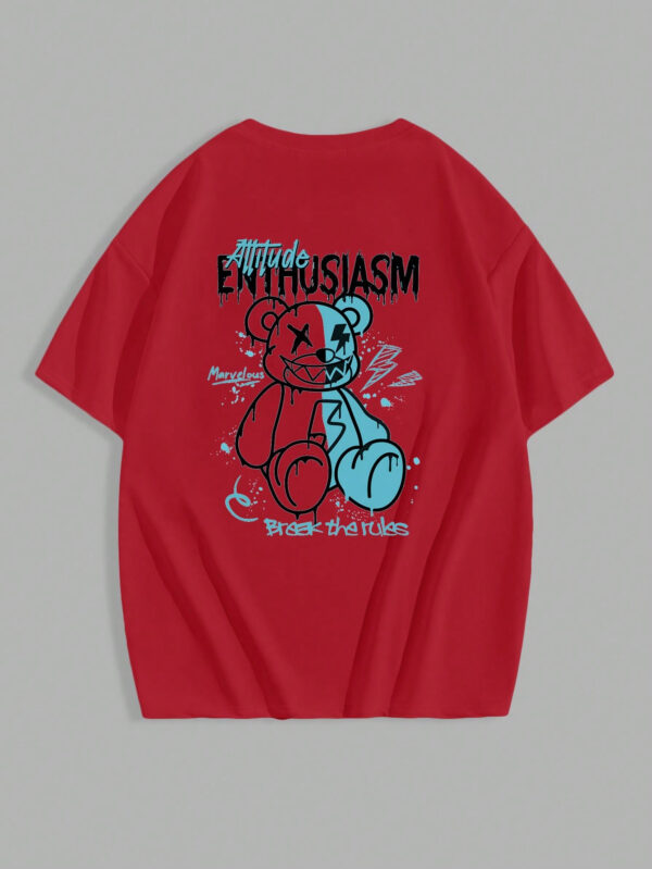 SHEIN Manfinity EMRG T-shirt ample à manches courtes pour hommes avec impression graphique d'ours de bande dessinée et de lettres. Style Hip Hop – Image 3