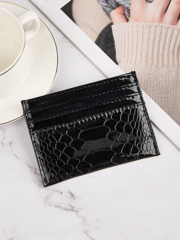 Portefeuille fin et léger à embossage crocodile. Idéal comme cadeau d'anniversaire, de Saint-Valentin pour femmes, filles, étudiantes, travailleurs de bureau. Aussi pour les vacances, l'anniversaire, la rentrée scolaire. Porte-cartes, porte-monnaie, fournitures scolaires, cadeau pour enseignants. – Image 2