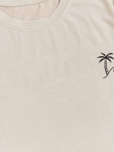 Manfinity RSRT T-shirts pour hommes, col rond ajusté, manches courtes, tee-shirt graphique palmier décontracté et simple en polyester d'été – Image 12