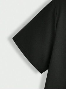 Manfinity Modomio T-shirt col rond noir de taille régulière pour hommes Manfinity Modomio (Matériau), Saint-Valentin, Pyjamas de la Saint-Valentin, T-shirt de la Saint-Valentin, Cadeau de la Saint-Valentin, T-shirt unicolore, Chemises d'été, T-shirt graphique, J'aime mon petit ami, Chemises graphiques – Image 3