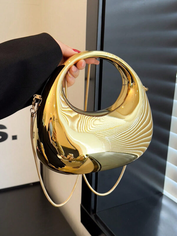 Sac seau léger et décontracté pour le bureau, décoré de strass. Design à cordon de serrage mini. Sac transparent avec perles de faux. Sac de soirée glamour, élégant, raffiné, de luxe discret avec strass. Parfait pour les fêtes, les dîners/banquets, les tenues de Noël et du Nouvel An, s'accordant parfaitement avec les robes de soirée pour femmes