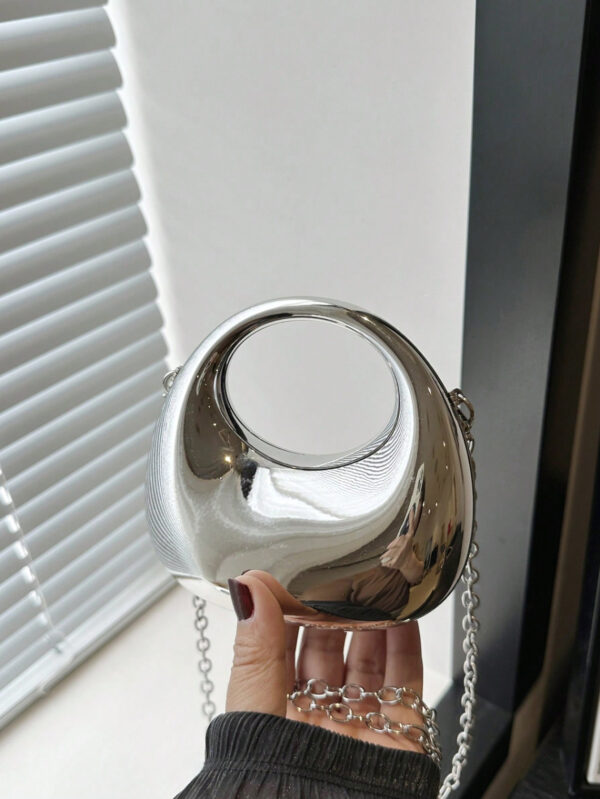 Sac seau léger et décontracté pour le bureau, décoré de strass. Design à cordon de serrage mini. Sac transparent avec perles de faux. Sac de soirée glamour, élégant, raffiné, de luxe discret avec strass. Parfait pour les fêtes, les dîners/banquets, les tenues de Noël et du Nouvel An, s'accordant parfaitement avec les robes de soirée pour femmes – Image 4