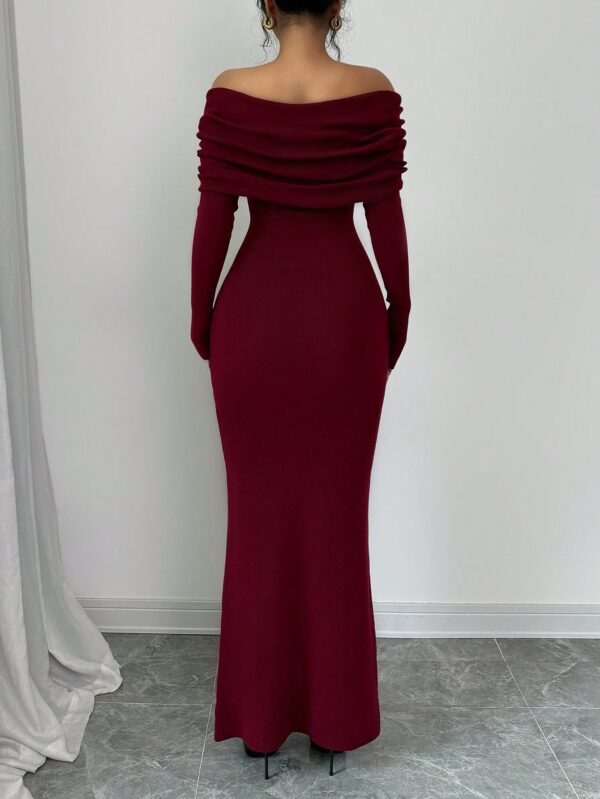 Elenzga Robe pull longue moulante style sirène avec épaules dénudées pour la Saint-Valentin – Image 11