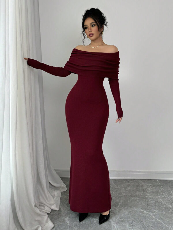 Elenzga Robe pull longue moulante style sirène avec épaules dénudées pour la Saint-Valentin – Image 17