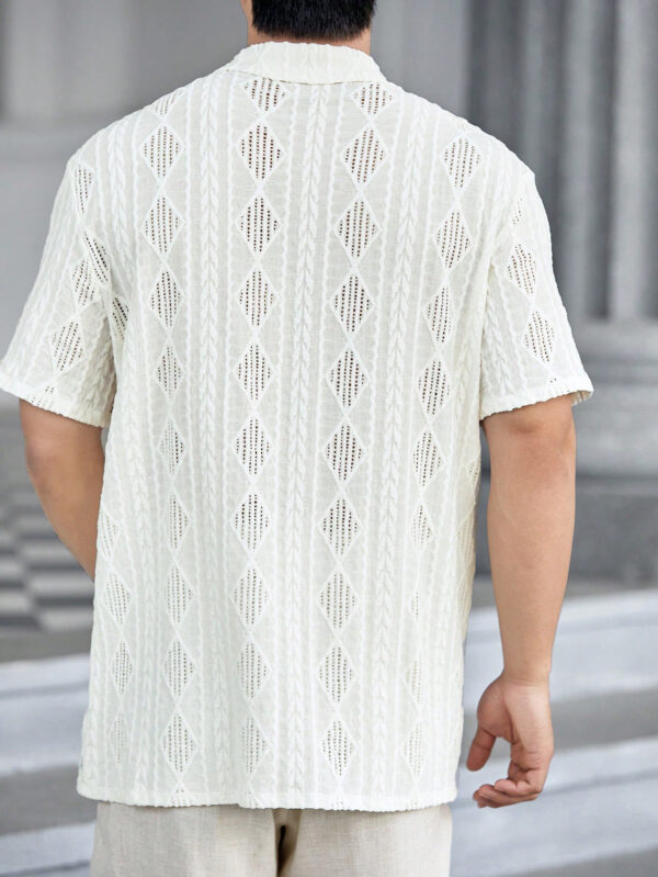 Manfinity Modomio Chemise d'été blanche pour homme, boutonnée, à manches courtes et ample avec col en crochet, parfaite pour les vacances – Image 5